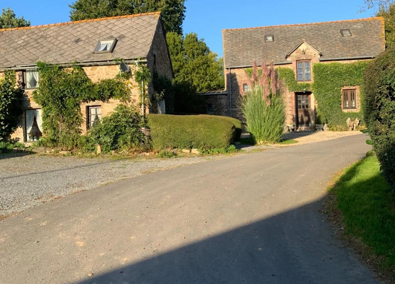 Apartman Countryside Retreat In Brittany 2 Bedrooms Sleeps 4 Pet Friendly Heated Swimming Pool Free Wifi Plouguenast-Langast