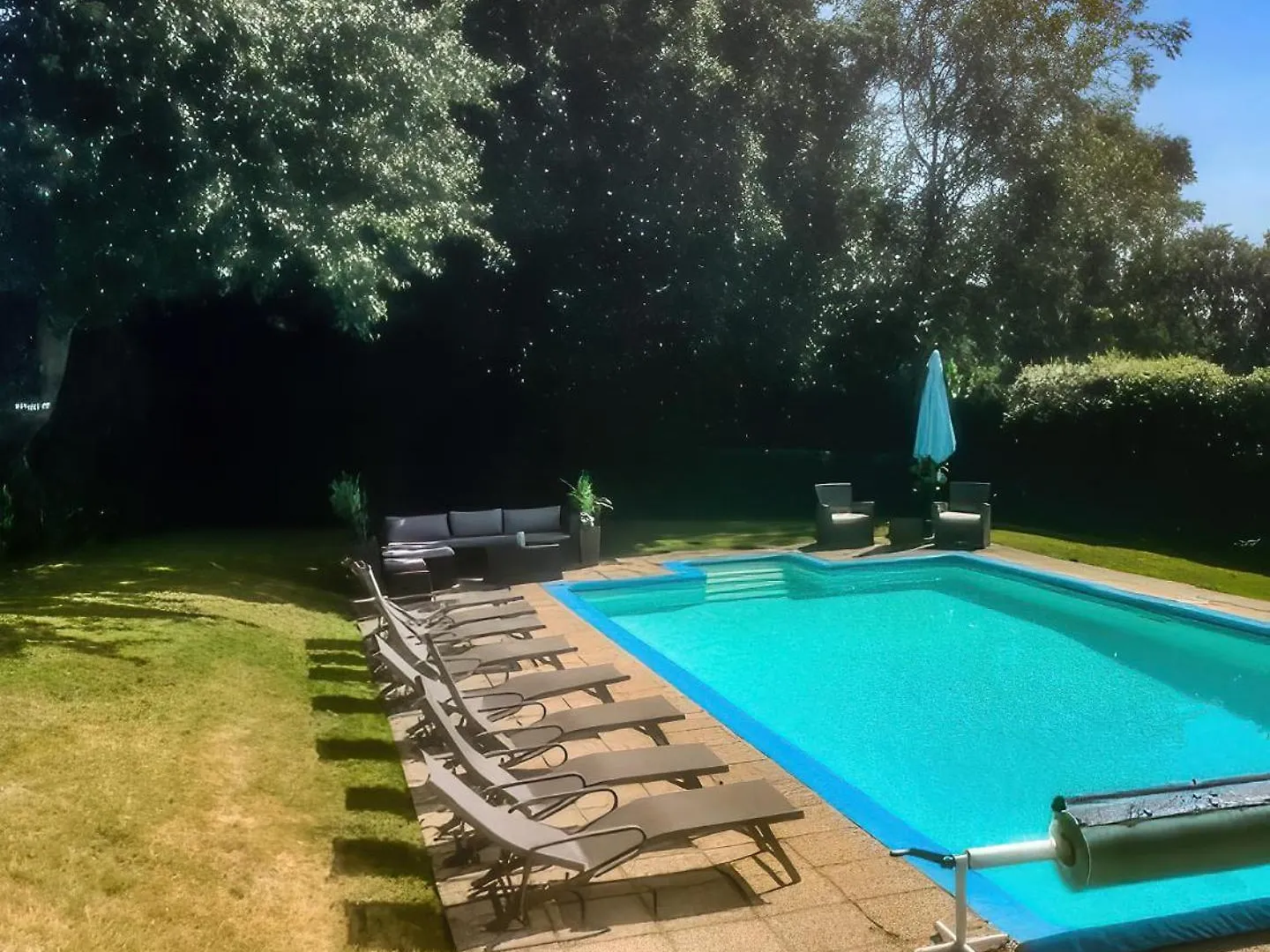 Countryside Retreat In Brittany 2 Bedrooms Sleeps 4 Pet Friendly Heated Swimming Pool Free Wifi Plouguenast-Langast Franciaország